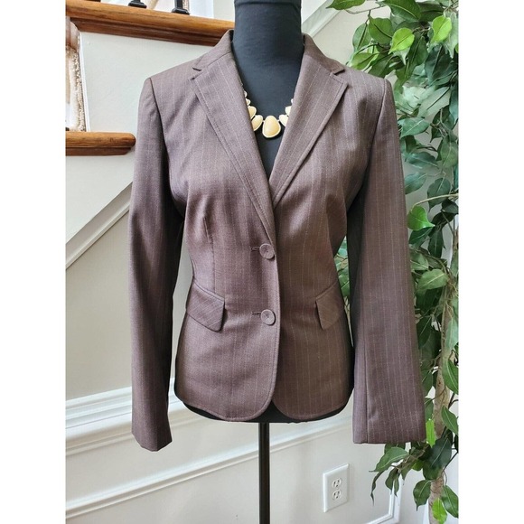 Ann Taylor Women's Brown Wool Long Sleeve Single Breasted Fitted Blazer Size 10P - Picture 1 of 11